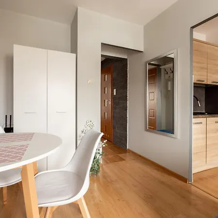 Cozy Nest By Bookinghost Appartement *